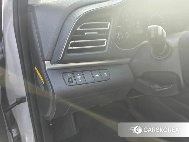 Hyundai The New Avante AD id 4351173 из Кореи 11