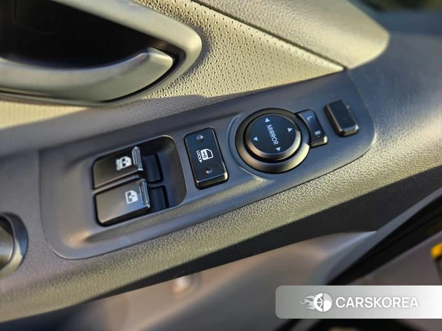 Hyundai The New Grand Starex id 3905161 из Кореи 18