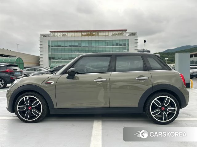 Mini Cooper D id 4708638 из Кореи 18