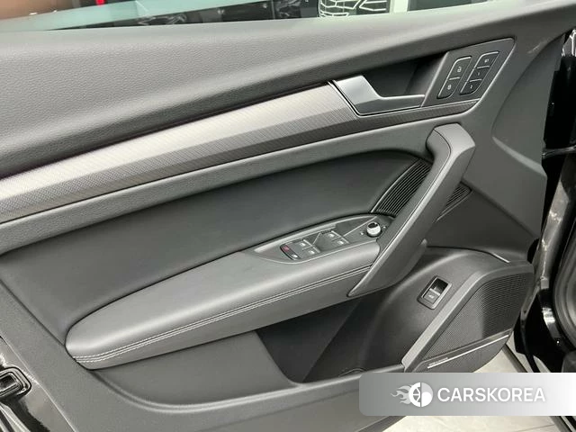 Audi Q5L id 4208156 из Китая 20