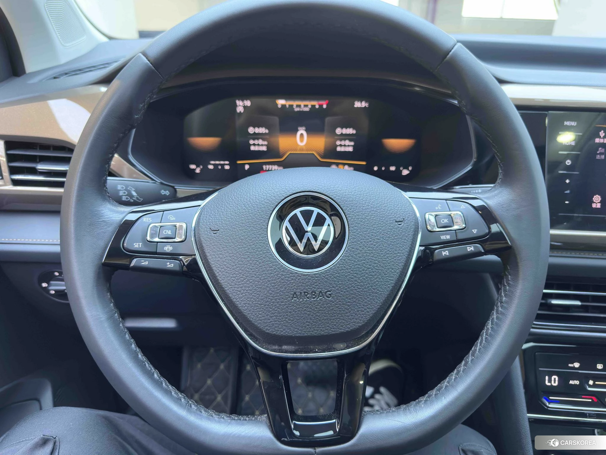 Volkswagen Tuyue id 4486354 из Китая 19