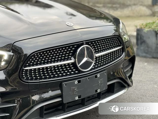 Mercedes-Benz E-class id 4359283 из Китая 17
