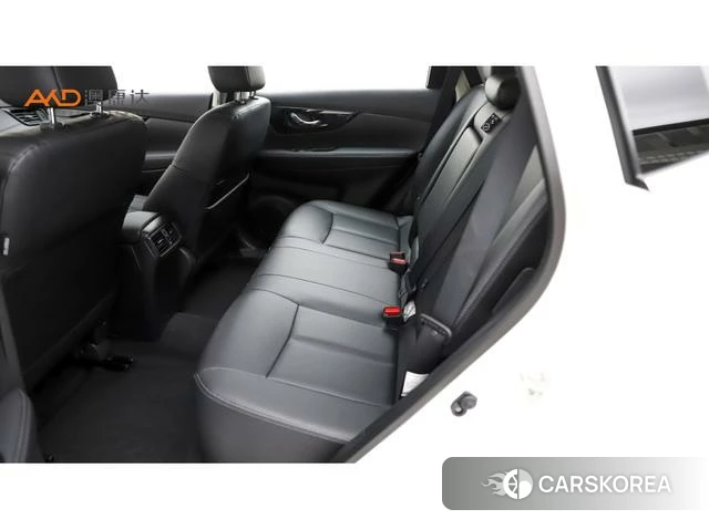 Nissan Qijun id 3907792 из Китая 8