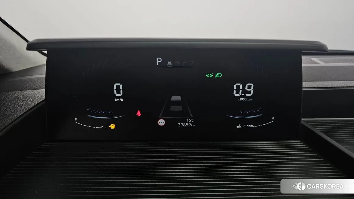 Hyundai Staria id 2095109 из Кореи 18