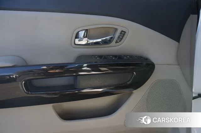 Kia The New Carnival id 3547583 из Кореи 18