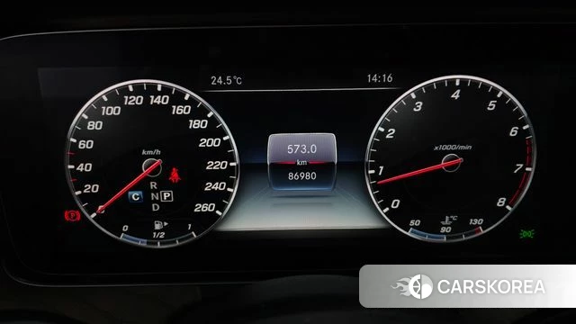 Mercedes-Benz E-Class W213 id 4417432 из Кореи 18