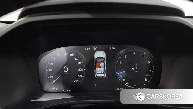 Volvo XC40 id 3385855 из Кореи 18