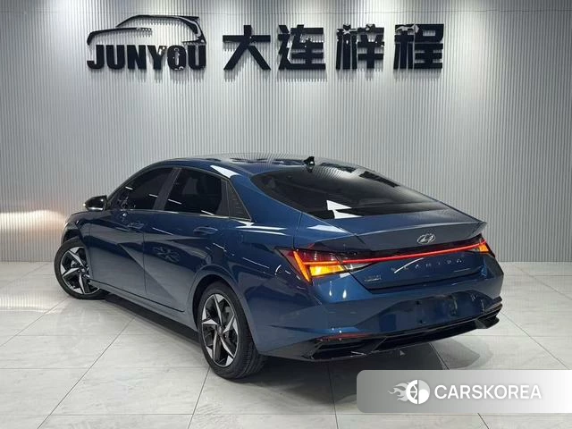 Hyundai Elantra id 4290421 из Китая 21