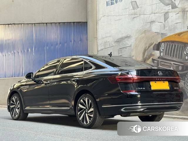 Volkswagen Passat id 4254640 из Китая 11