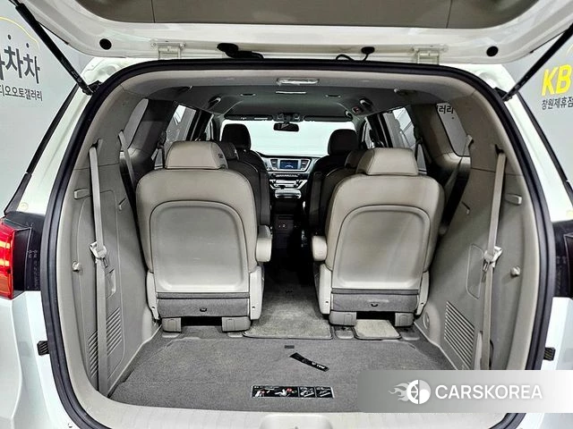 Kia The New Carnival id 4728027 из Кореи 15