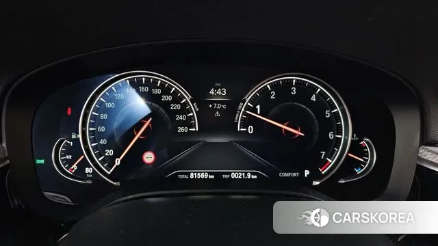 BMW 5 Series (G30) id 3617363 из Кореи 18