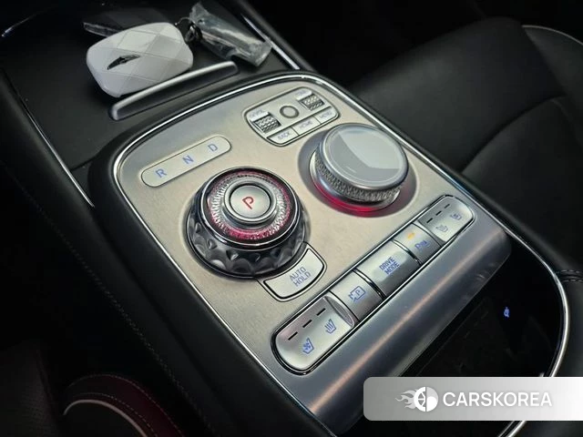 Genesis G90 (RS4) id 4298678 из Кореи 18