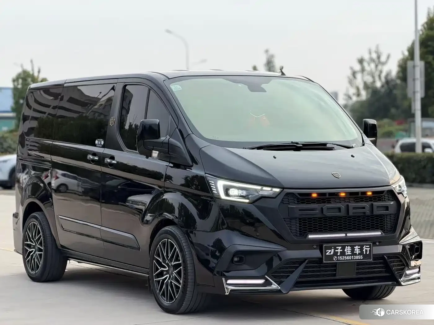 Ford Tourneo id 4589370 из Китая 16