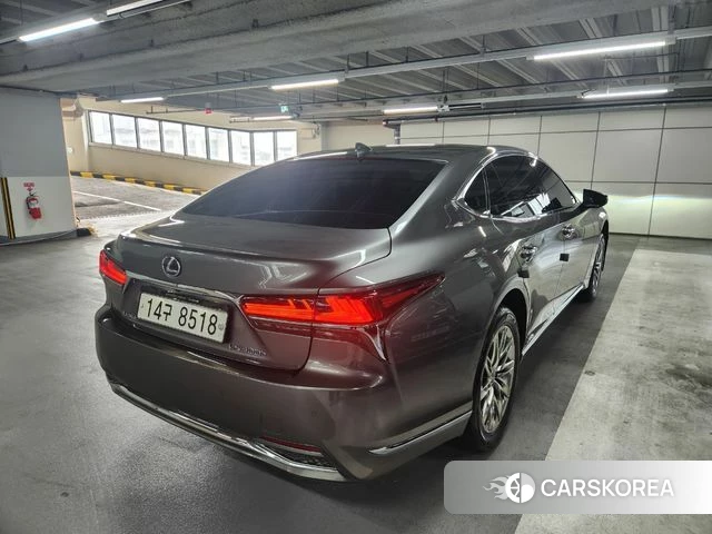 Lexus LS500h 5th generation id 3889417 из Кореи 8