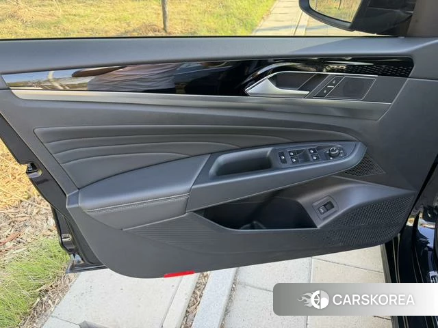 Volkswagen Passat id 4299448 из Китая 21