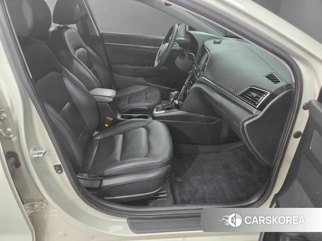 Hyundai Avante AD id 4850145 из Кореи 18