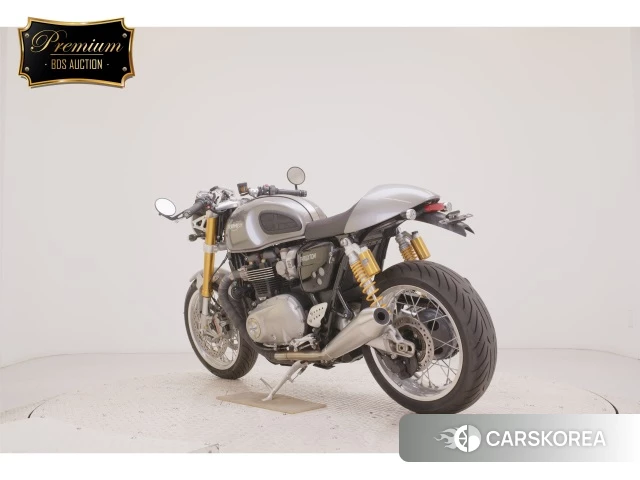Проданный Triumph THRUXTON 1200R id 4366831 из Японии, фото 8