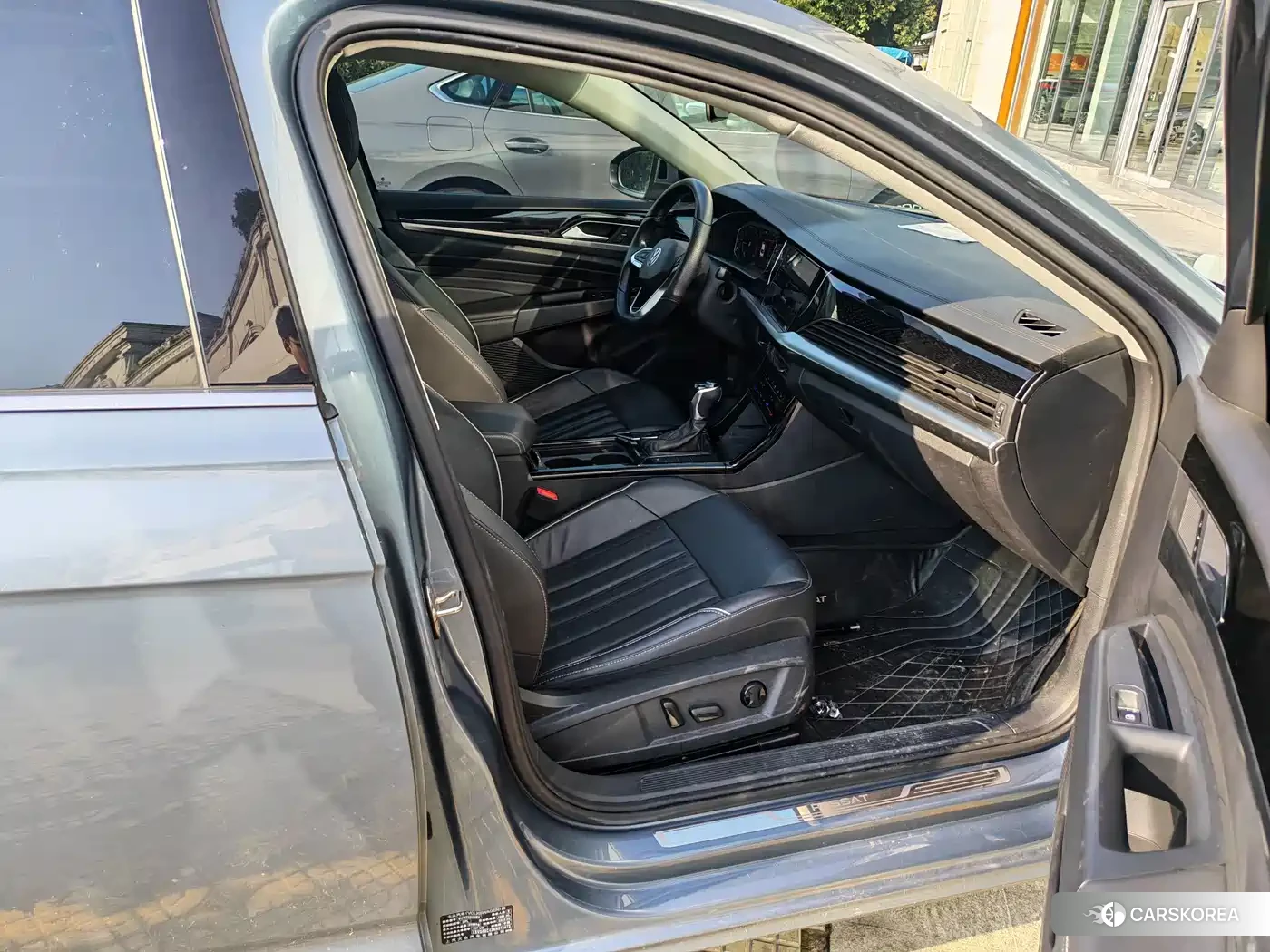 Volkswagen Passat id 4681194 из Китая 9