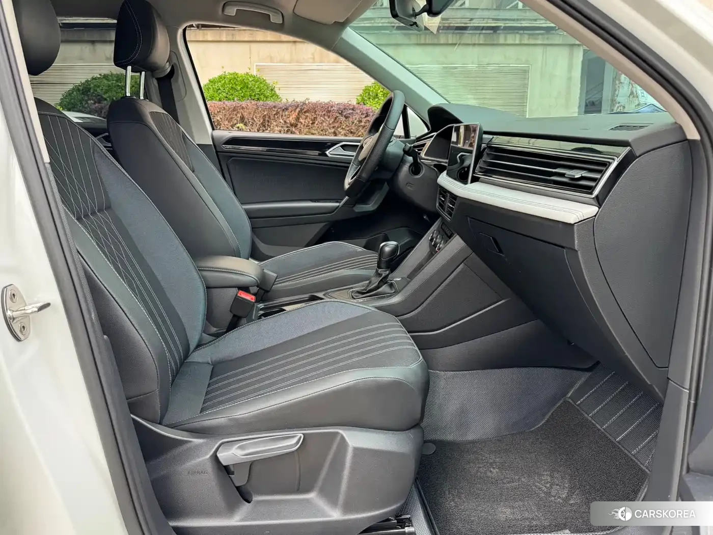 Volkswagen Tiguan L id 4546233 из Китая 15