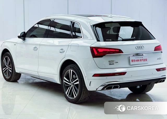 Audi Q5L id 4258624 из Китая 20
