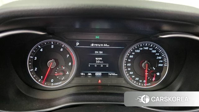 Genesis G70 id 3873830 из Кореи 18