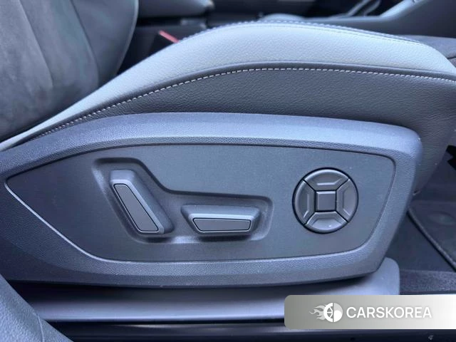 Audi Q3 id 4365986 из Китая 22