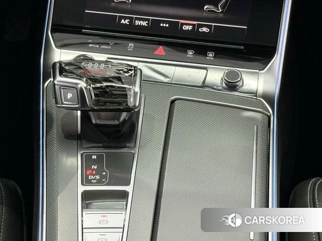 Audi A6L id 4275894 из Китая 16