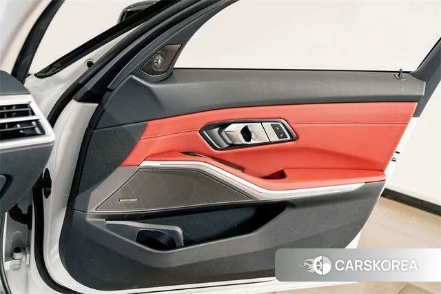BMW 3 series id 3857660 из Китая 24