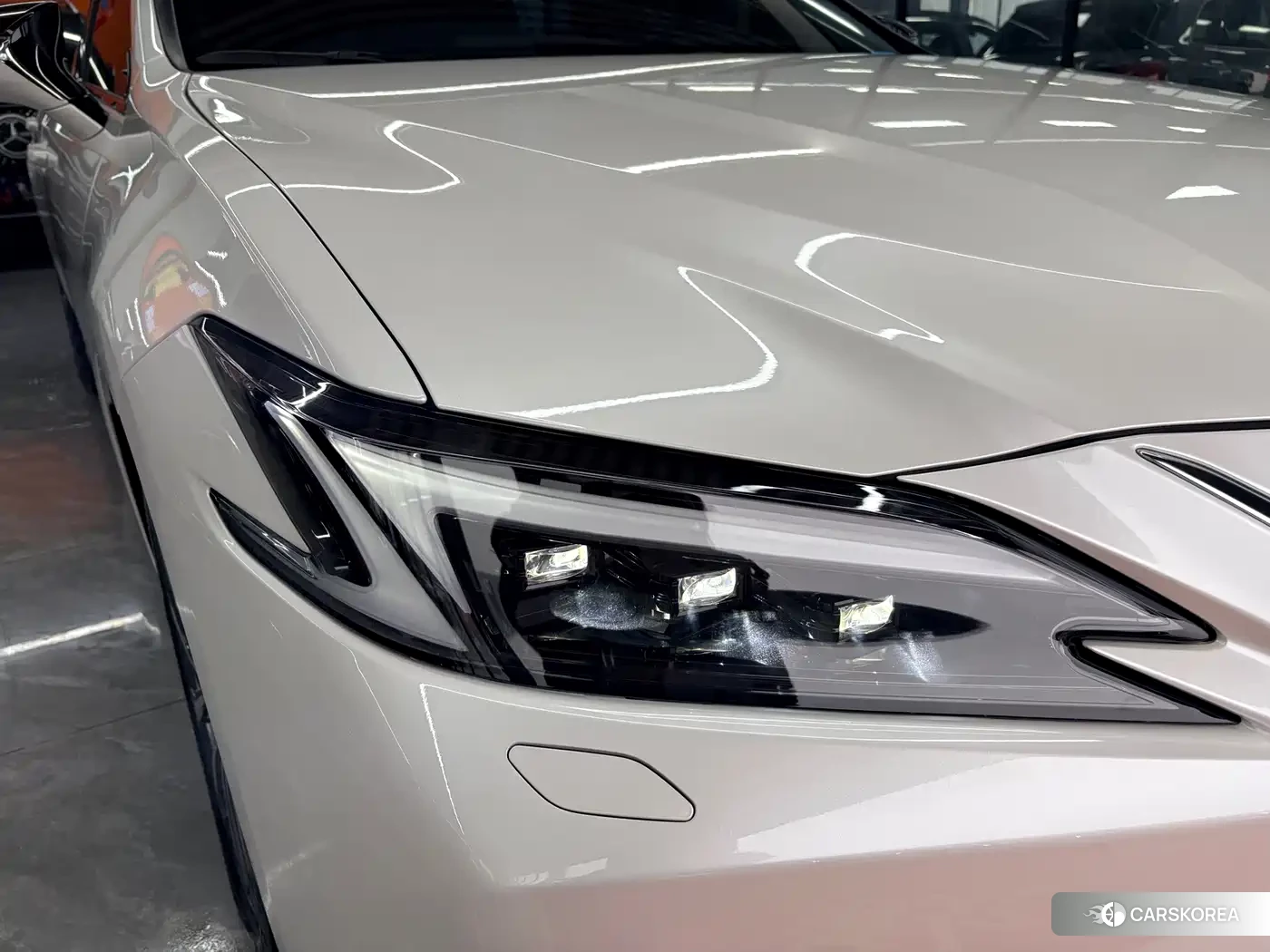 Lexus ES id 4514192 из Китая 13