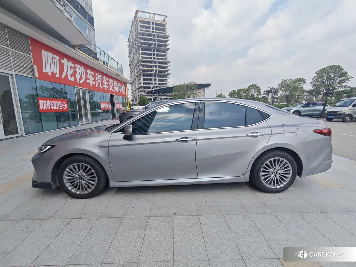 Toyota Camry id 4504961 из Китая 8