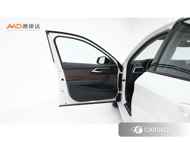 BMW 1 series id 4238348 из Китая 8