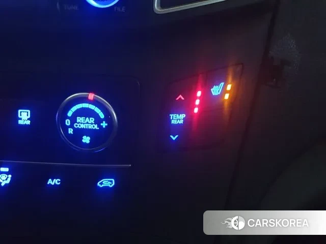 Hyundai The New Grand Starex id 3374972 из Кореи 13