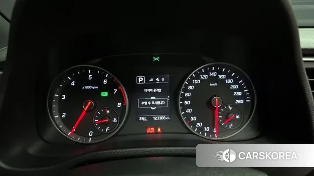 Hyundai Avante AD id 3123463 из Кореи 18