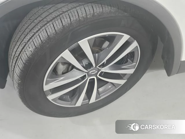 Renault Korea (Samsung) The New QM6 id 3813947 из Кореи 17