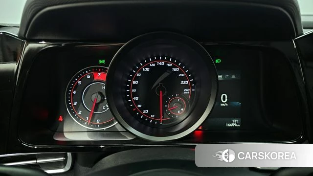 Hyundai Avante (CN7) id 3903505 из Кореи 18