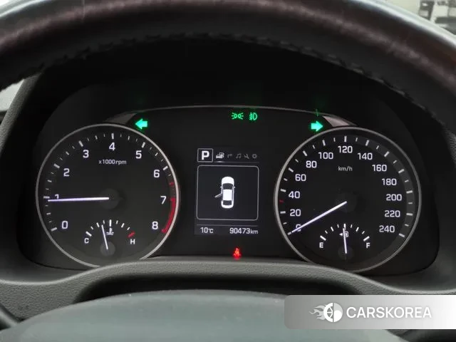 Hyundai Avante AD id 3723761 из Кореи 17