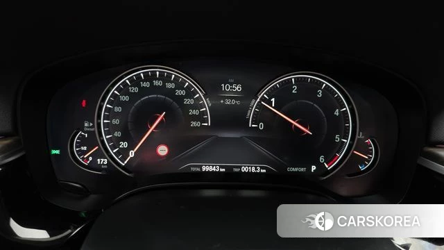 BMW 5 Series (G30) id 4610518 из Кореи 18