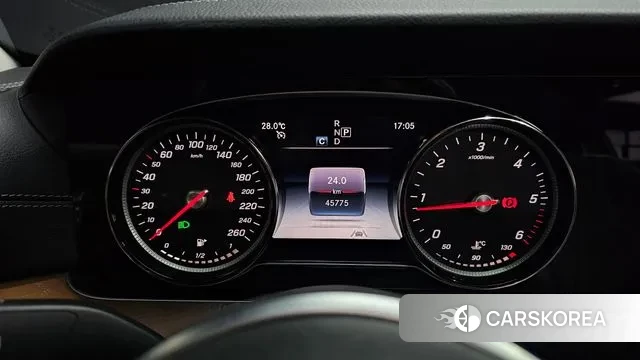 Mercedes-Benz E-Class W213 id 3176141 из Кореи 18