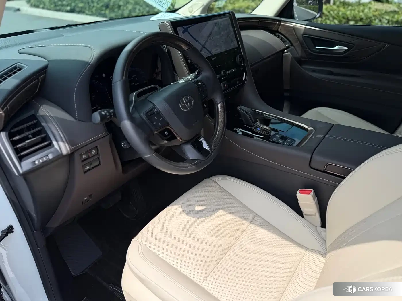 Toyota Elfa id 4685957 из Китая 26