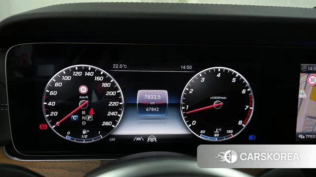Mercedes-Benz E-Class W213 id 4245293 из Кореи 34