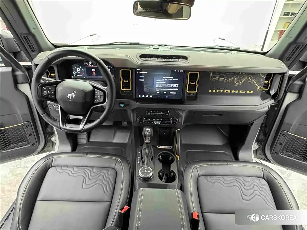 Ford Mustang id 4559658 из Китая 12