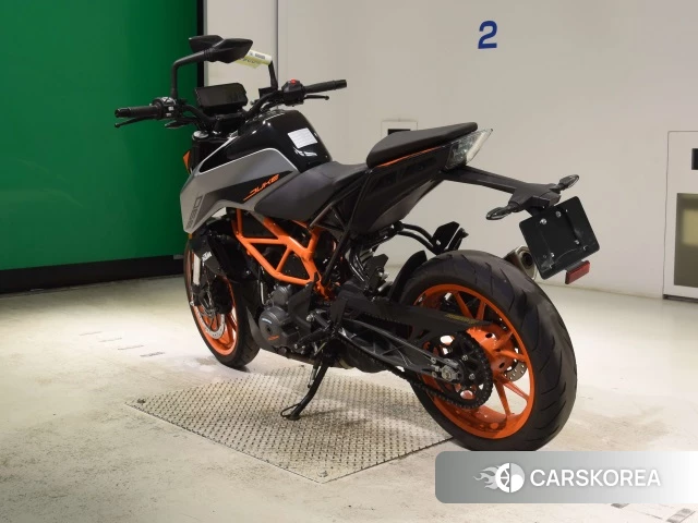 KTM 390 DUKE id 4348071 из Японии 8