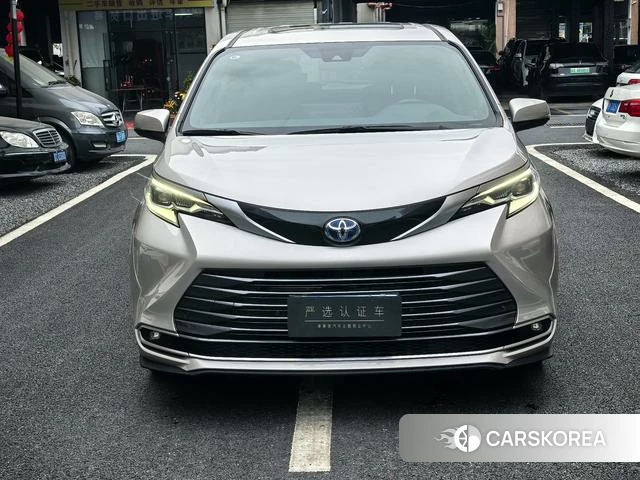 Toyota Saina id 4335083 из Китая 11