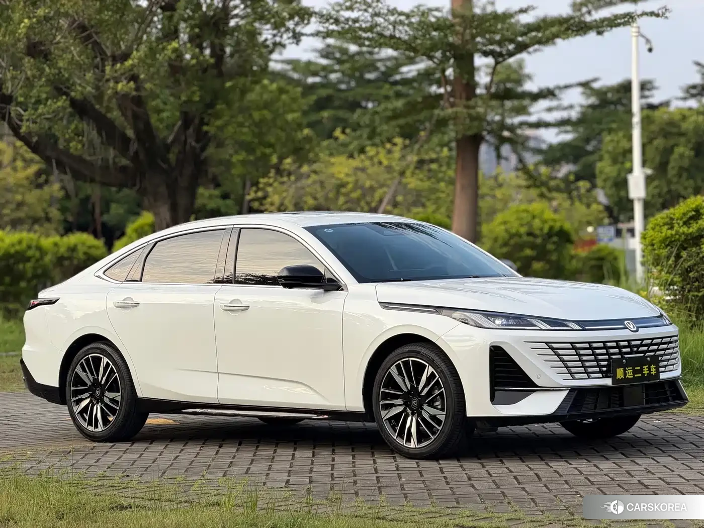 Chang'an Yidong id 4669323 из Китая 15