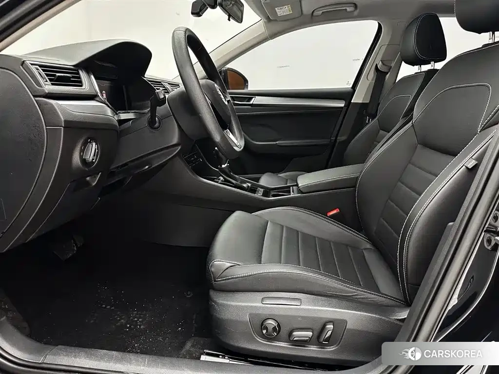 Skoda Superb id 4617040 из Китая 22