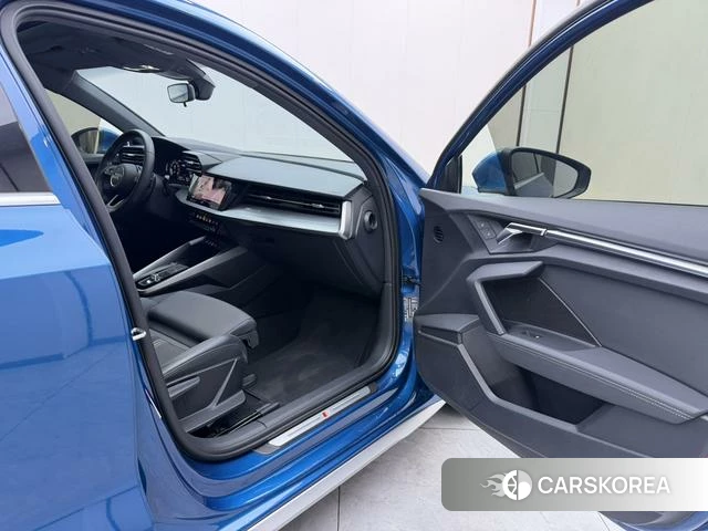 Audi A3 id 4393907 из Китая 24