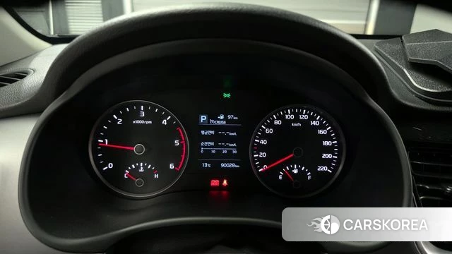 Kia Stonic id 3796378 из Кореи 18