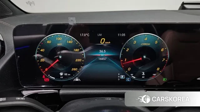 Mercedes-Benz GLA - Class H247 id 3442622 из Кореи 18