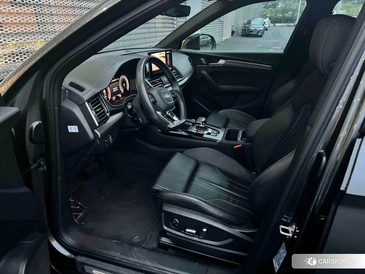 Audi Q5L id 4513453 из Китая 14
