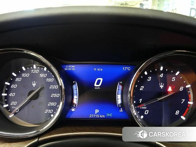 Maserati Quattroporte id 3893925 из Кореи 18